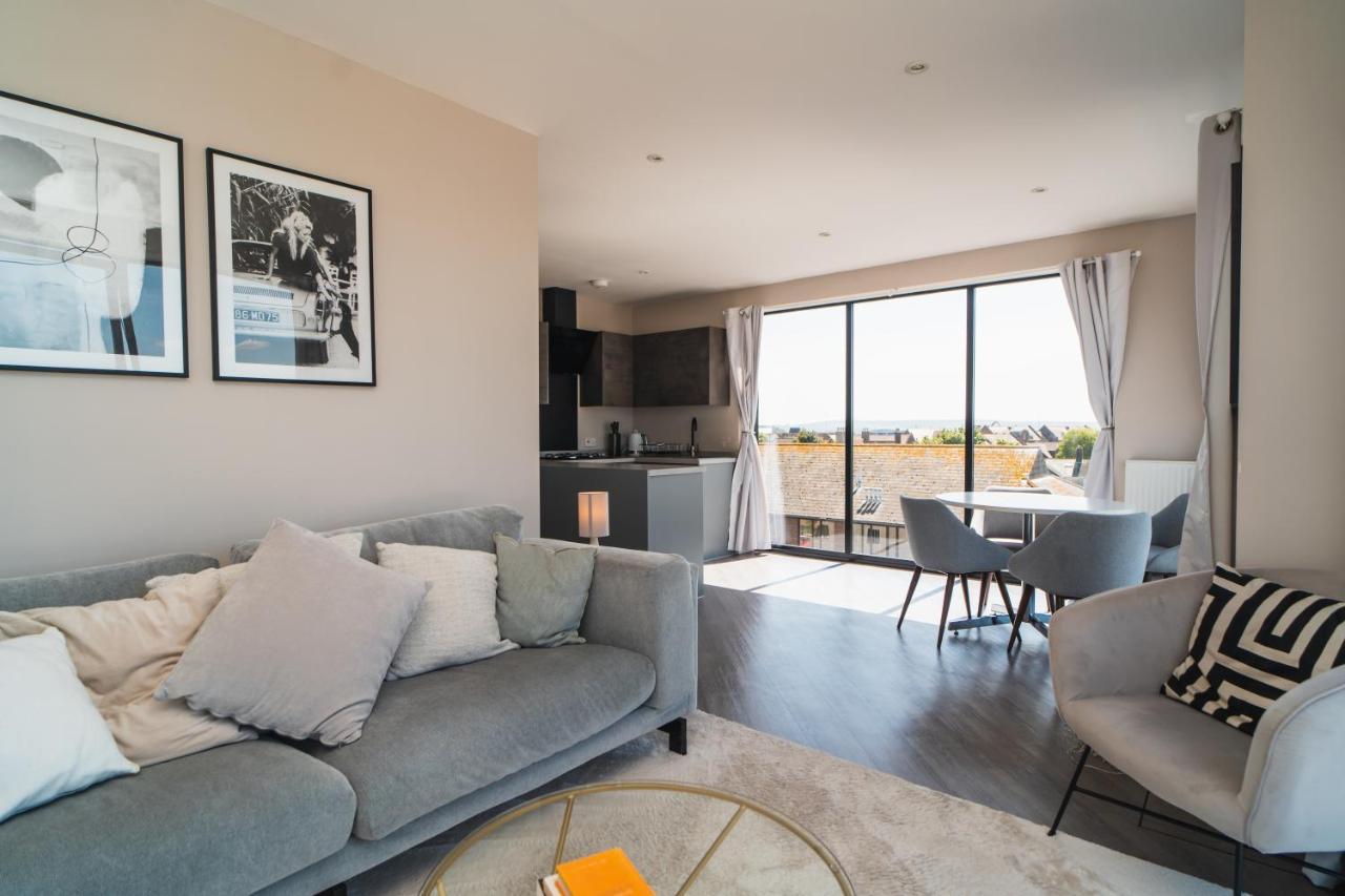 Penthouse - Harbour Views Appartement Poole Buitenkant foto